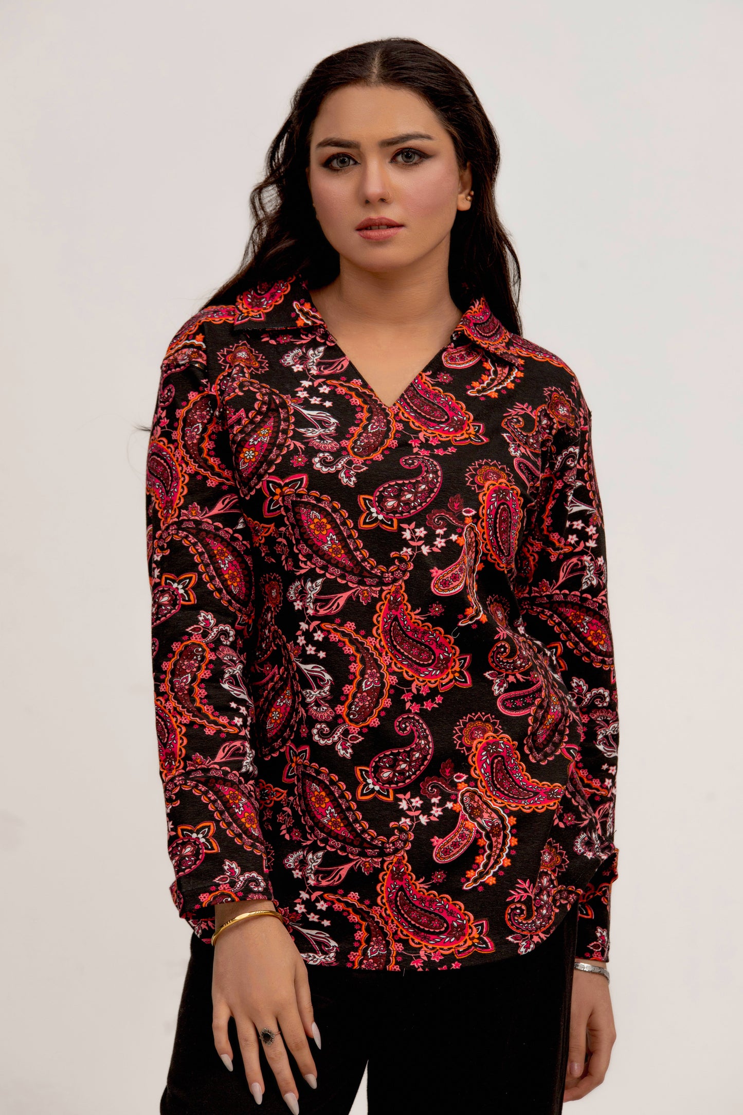 Sindhi Style Printed Co-Ord V-Neck