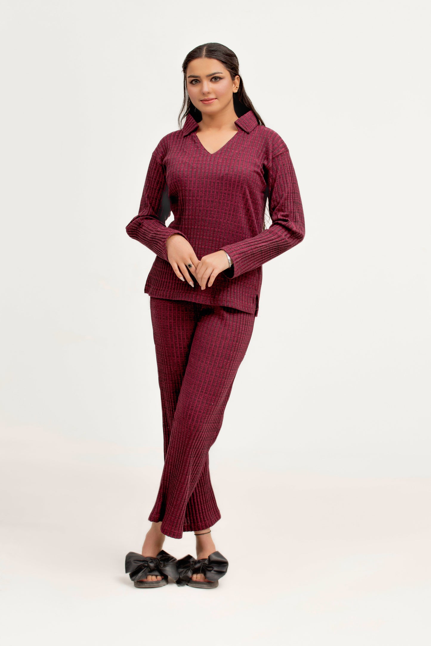 Plain Co-Ord Waffle Knitted V-Neck - MAROON