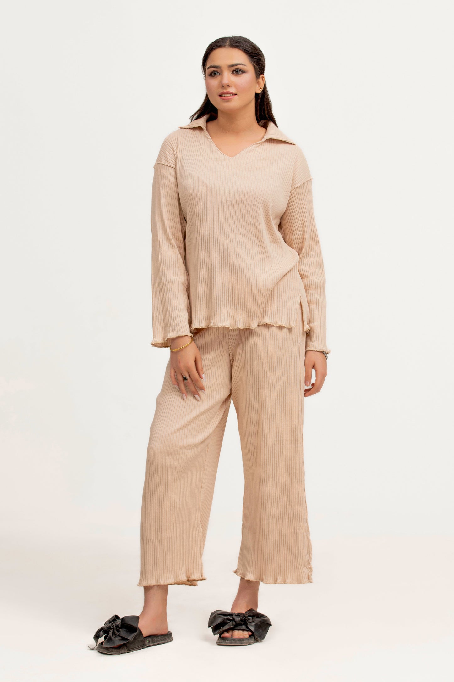 Plain Co-Ord Waffle Knitted V-Neck - CREAM